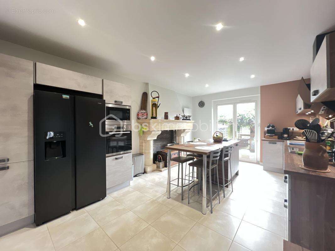 Appartement à SACLAS