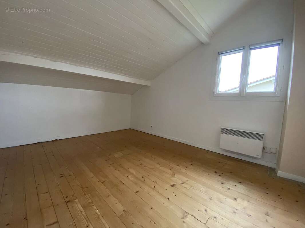 Maison à SAINT-MEDARD-EN-JALLES