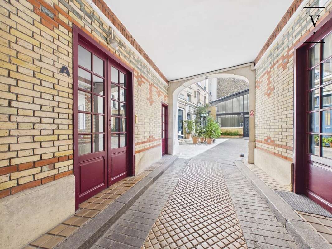 Paris IIIe - Quartier des Enfants Rouges - 3P - Etage élevé avec ascenseur - photo 10
