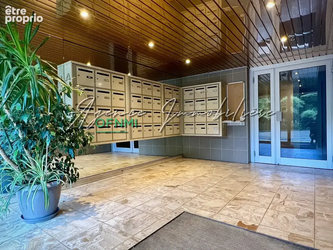 St étienne, la résidence du parc, élégant t5 avec balcon, cave et places de parking privatives. - photo 3