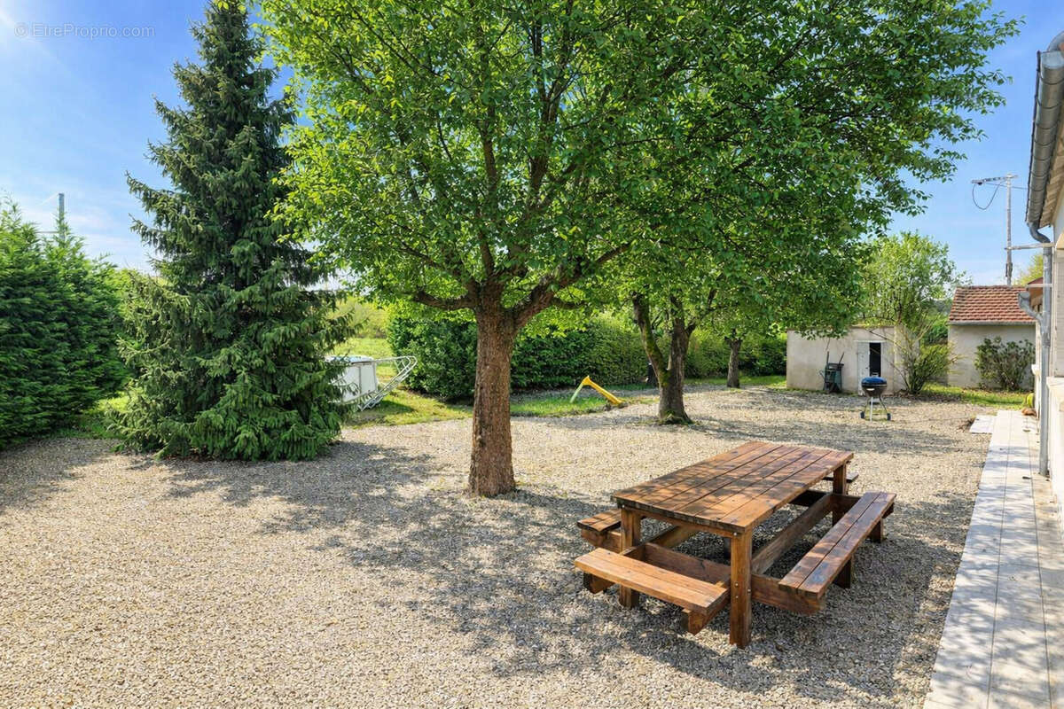 Maison à LOSNE