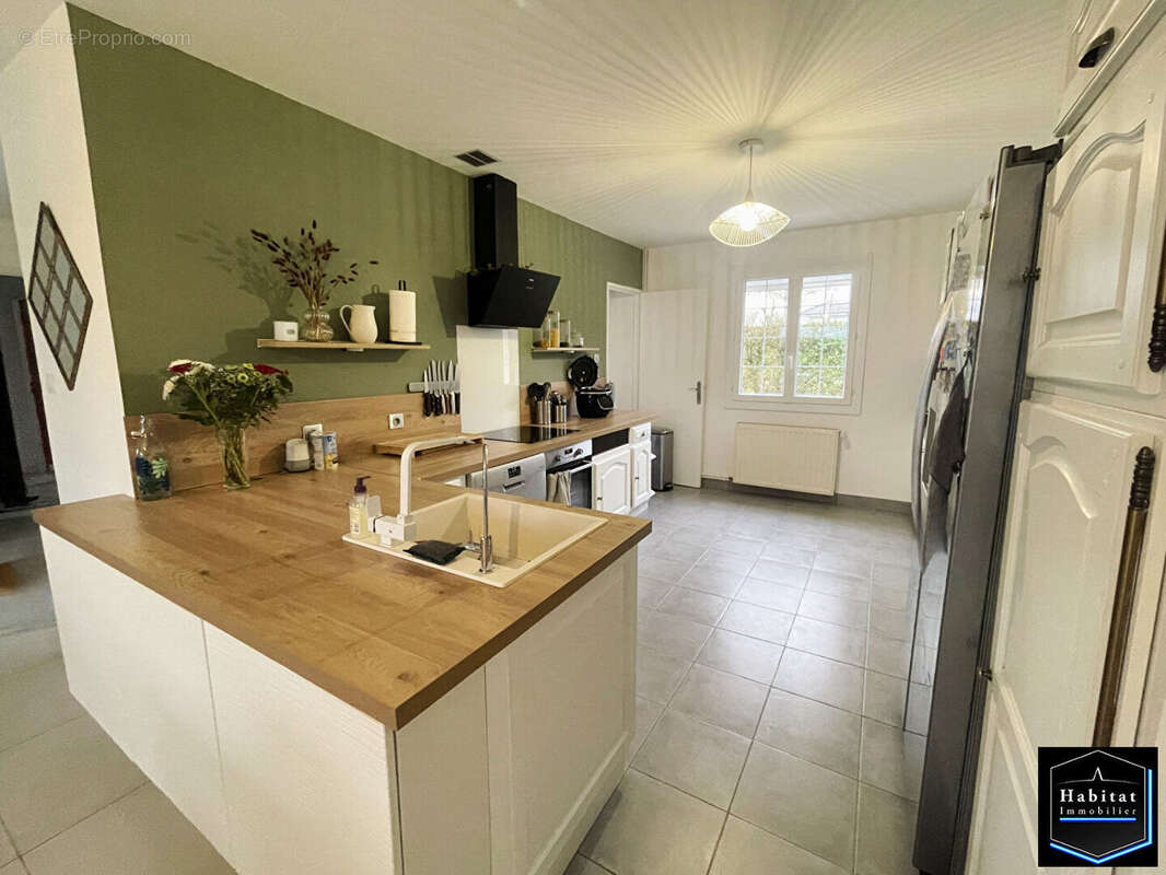 Maison à NANTEUIL-LE-HAUDOUIN