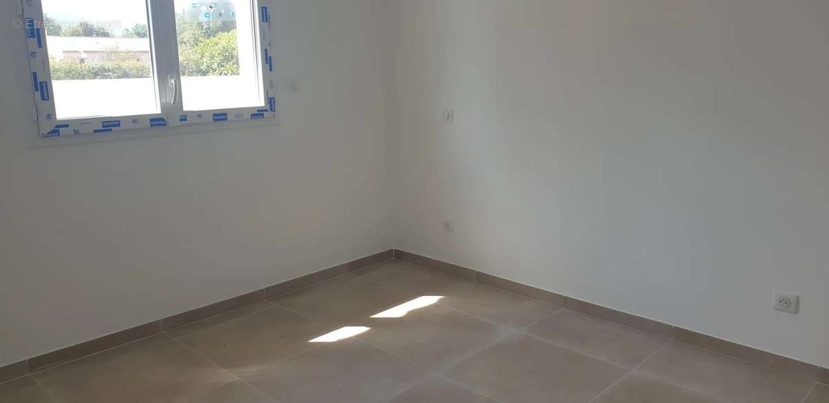 Maison à PRUNELLI-DI-FIUMORBO