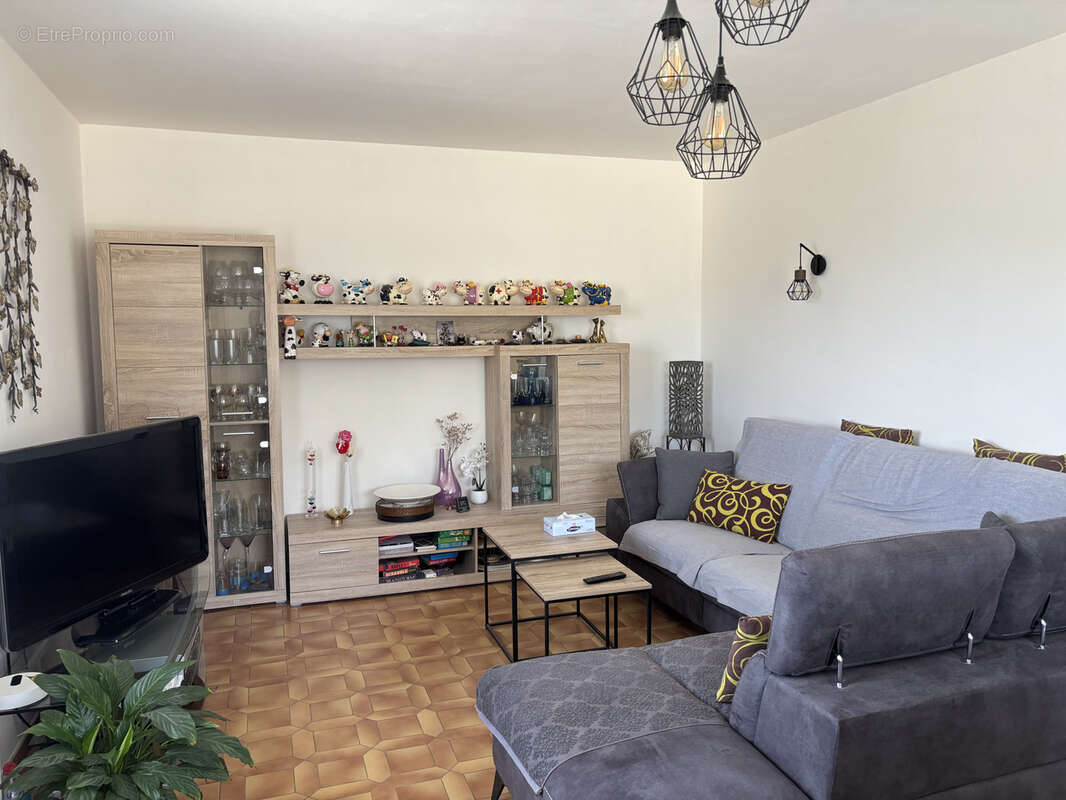 Prix en baisse /Grande maison à vendre 183000 € à Sainte-Bazeille - photo 7