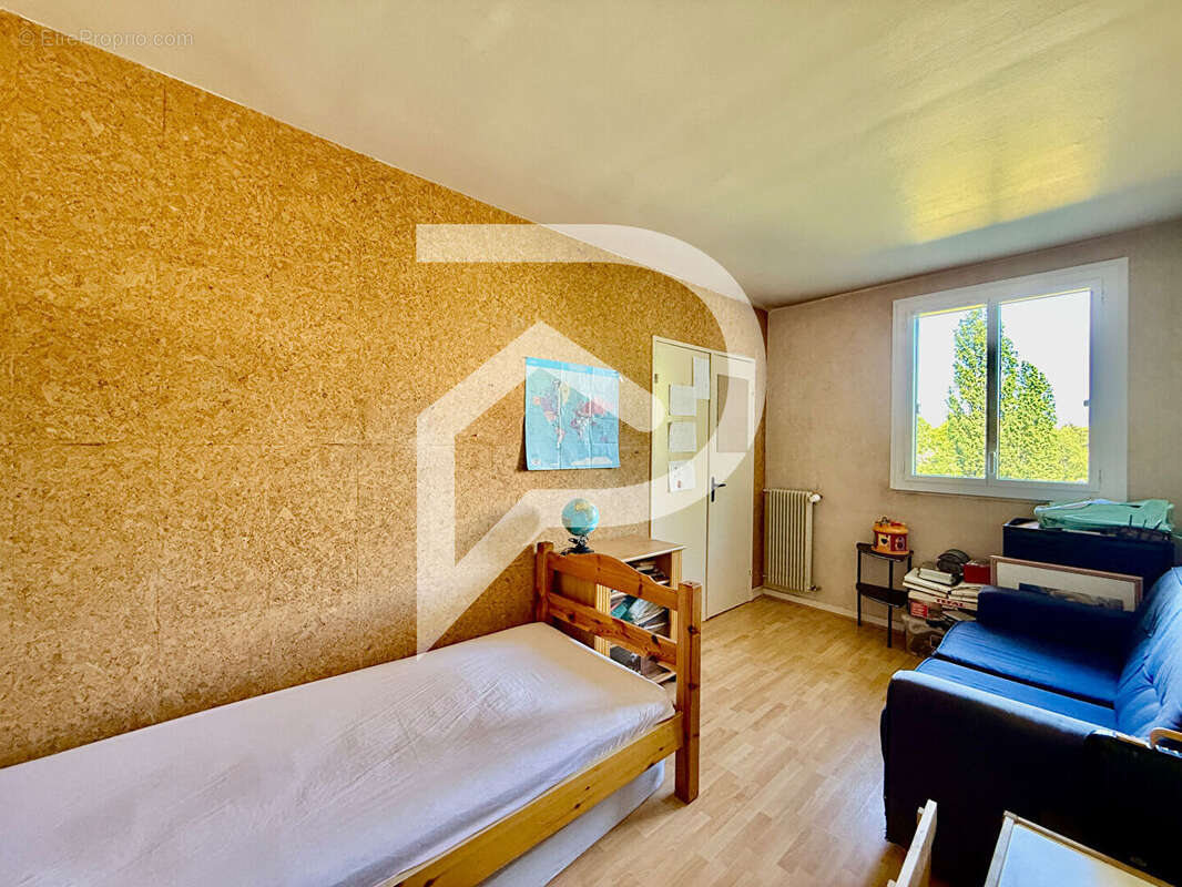 Appartement Aulnay Sous Bous  4 pièce(s) 74 m2 - photo 3
