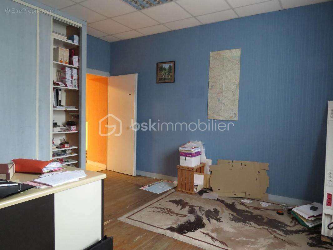 Maison 98 m² à Parthenay  - photo 3
