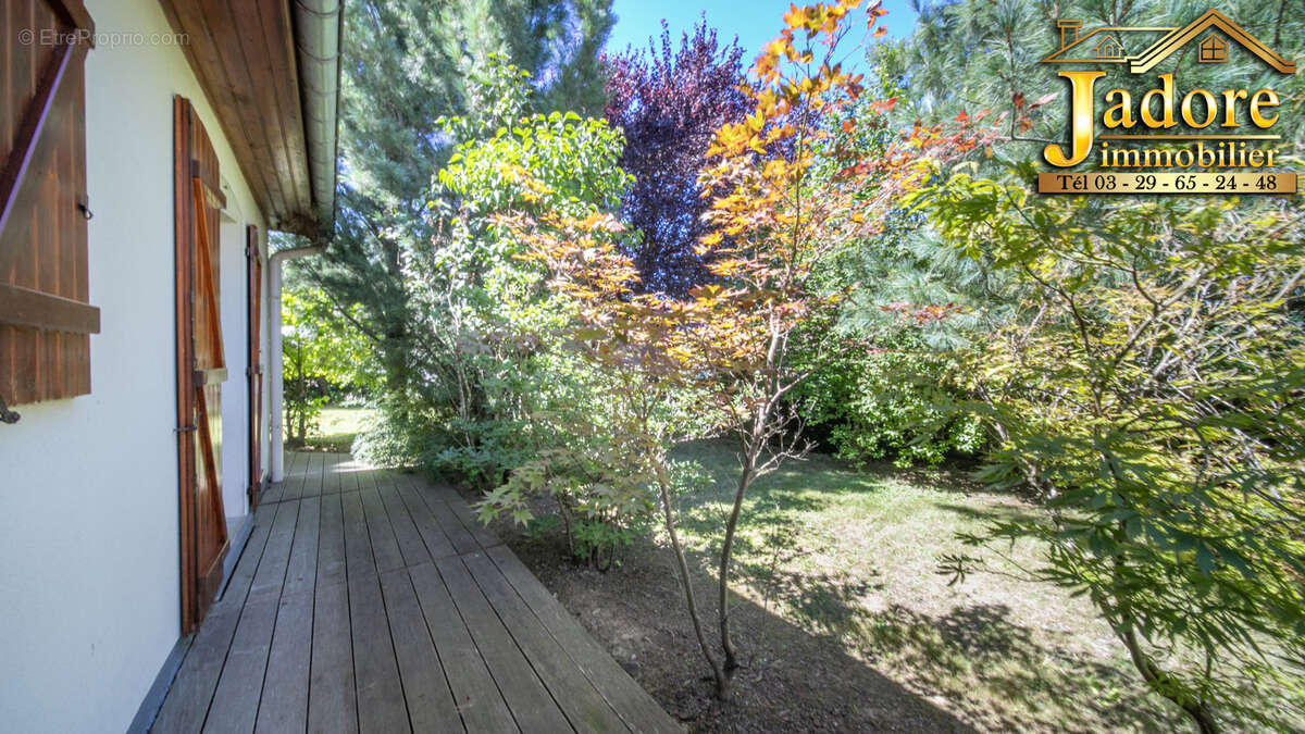 EXCLUSIVITE ! VILLA + Piscine dans cadre magnifique - photo 3