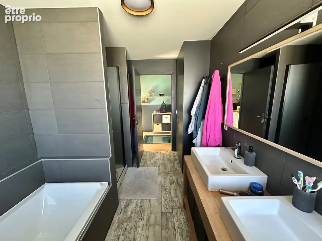 Maison à vendre 7 pièces jardin piscine bain nordique - photo 29