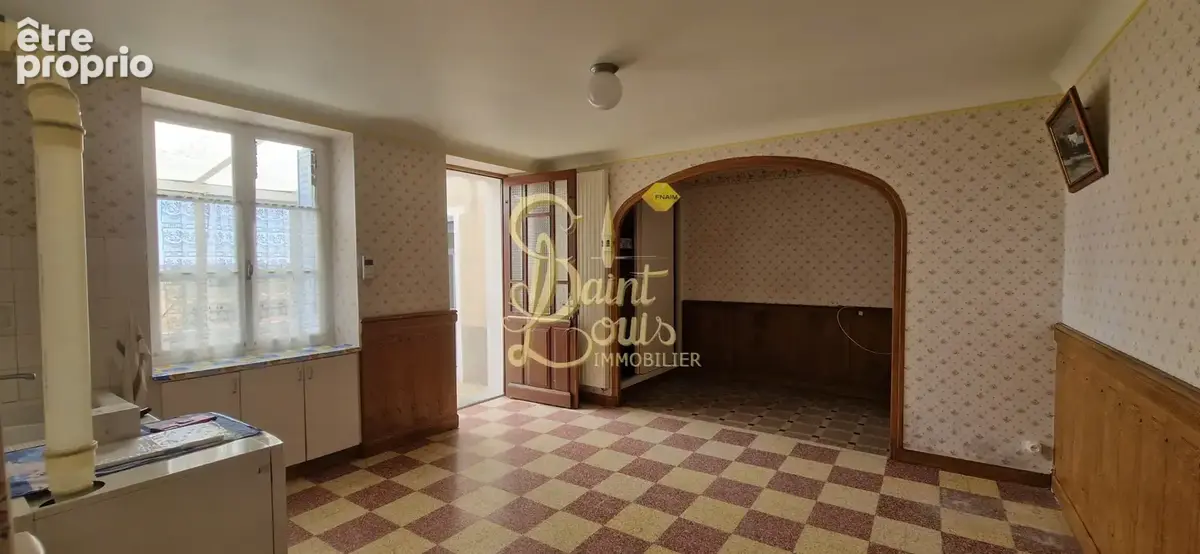 Ancien corps de ferme avec 2.3 ha dont 1.6 exploites - photo 6
