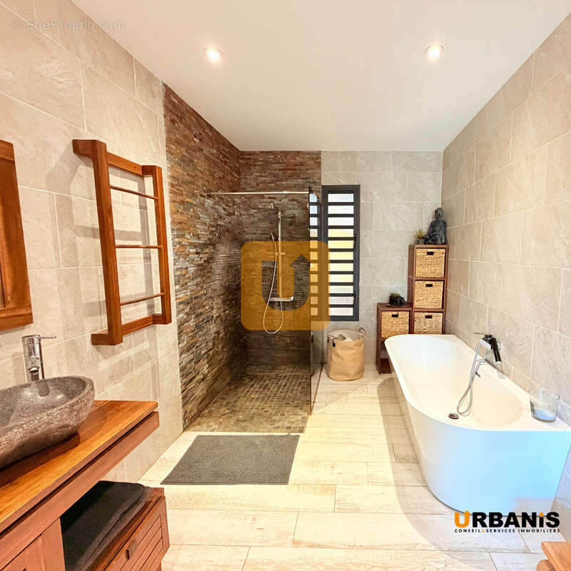 Maison à SAINT-PAUL