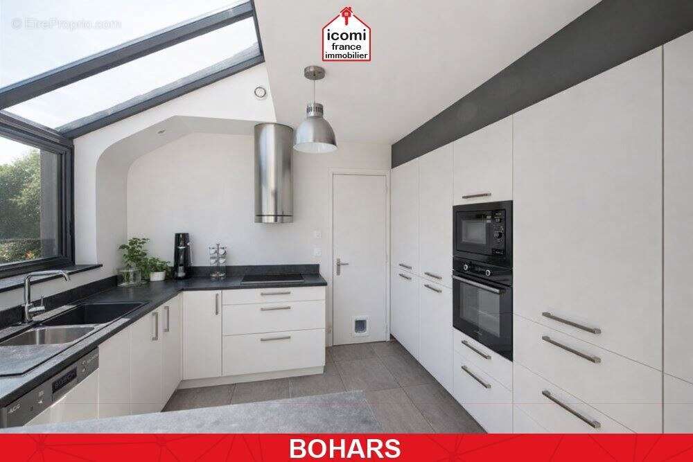 Maison à BOHARS