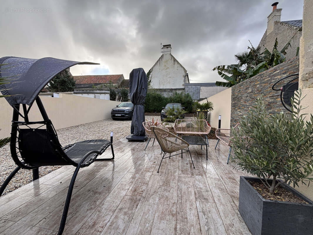 Maison à CRESSERONS