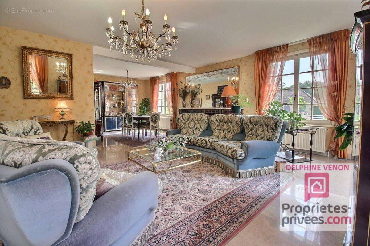 Maison à CHATEAUNEUF-SUR-LOIRE