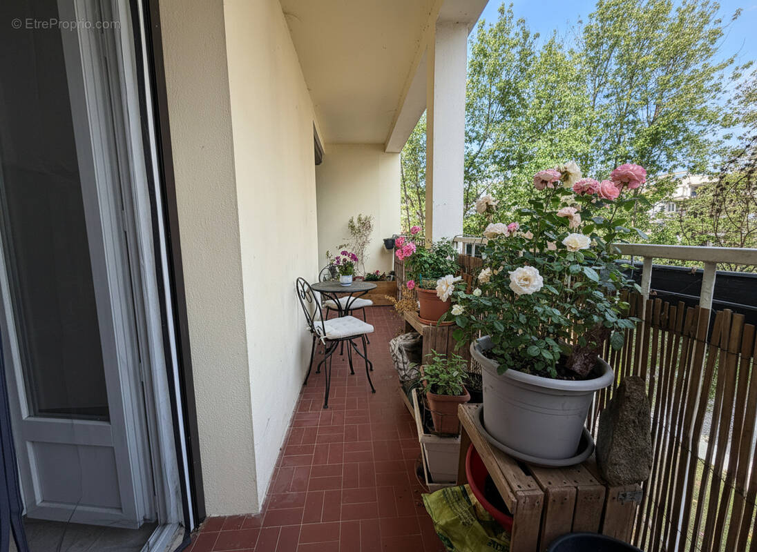 Appartement à MARSEILLE-8E