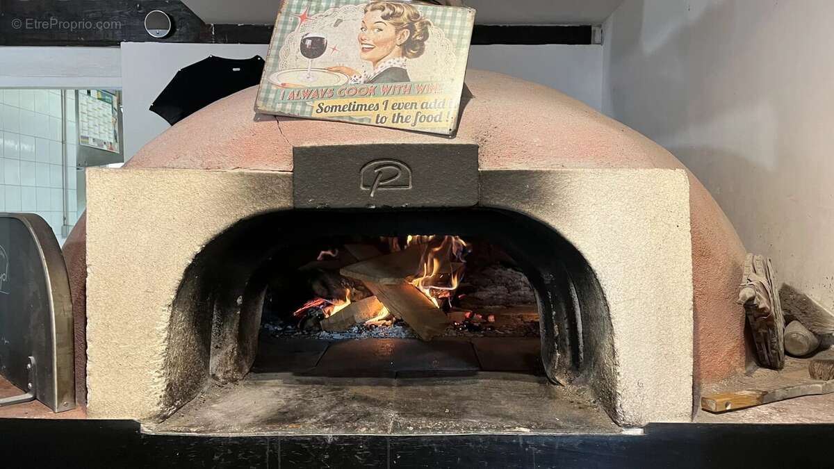 Commerce à PORT-DE-BOUC