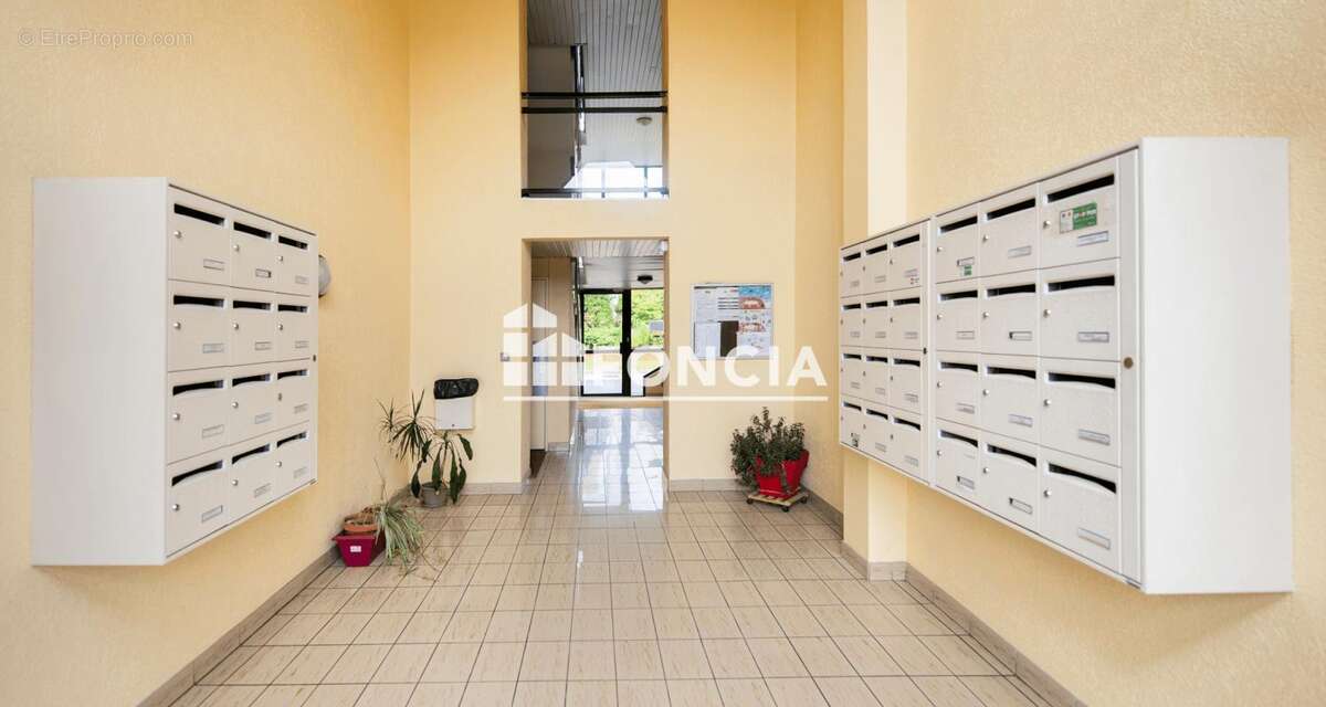 Appartement à FLEURY-LES-AUBRAIS