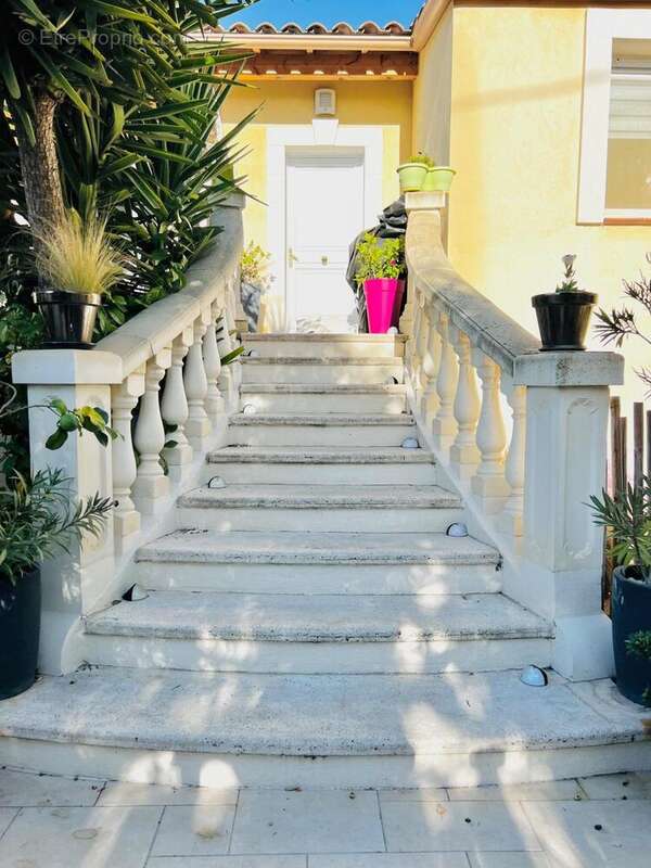Photo 6 - Maison à MARSEILLE-15E