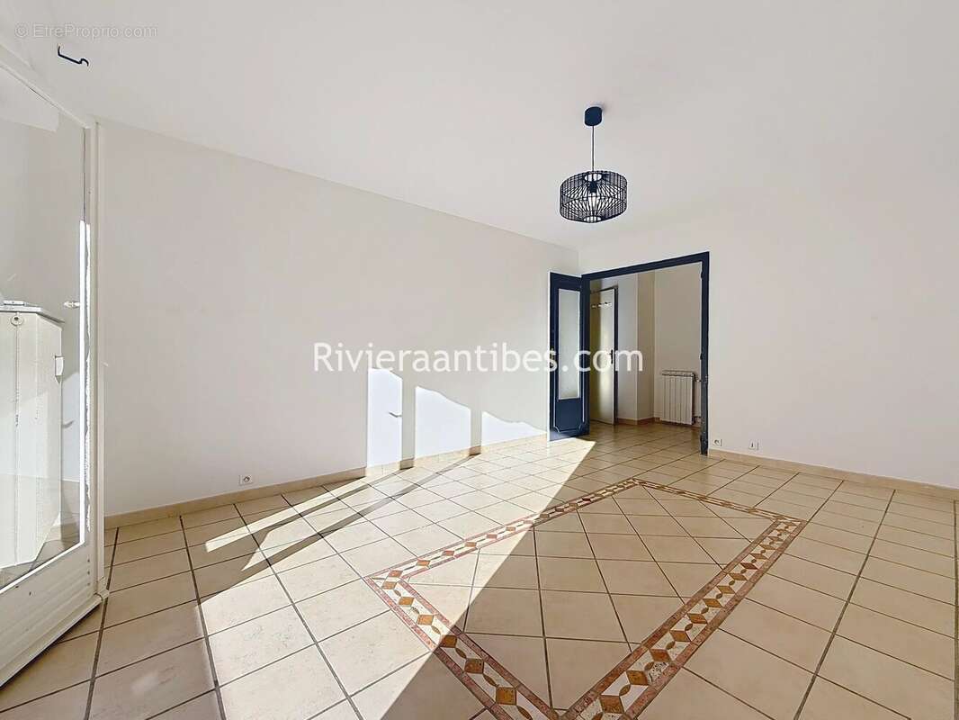 Appartement à ANTIBES