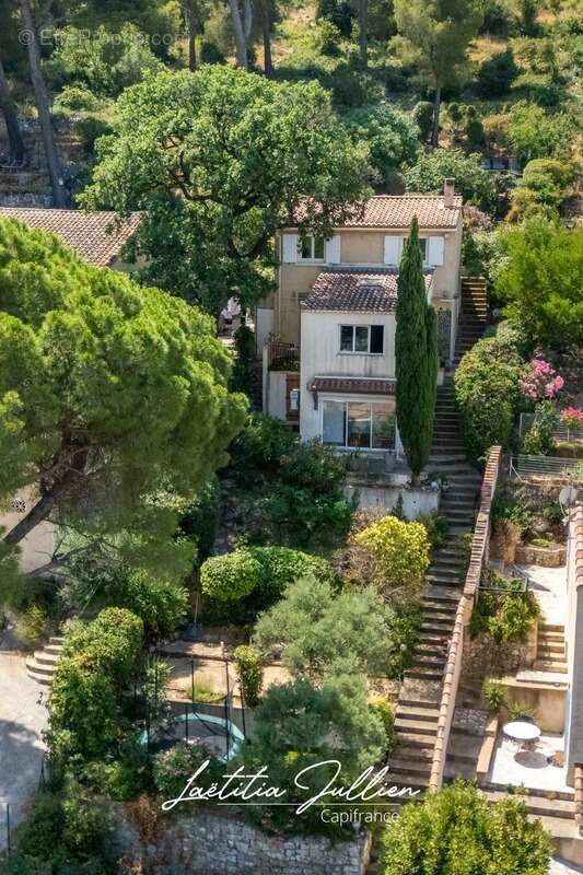 Maison à MARSEILLE-11E