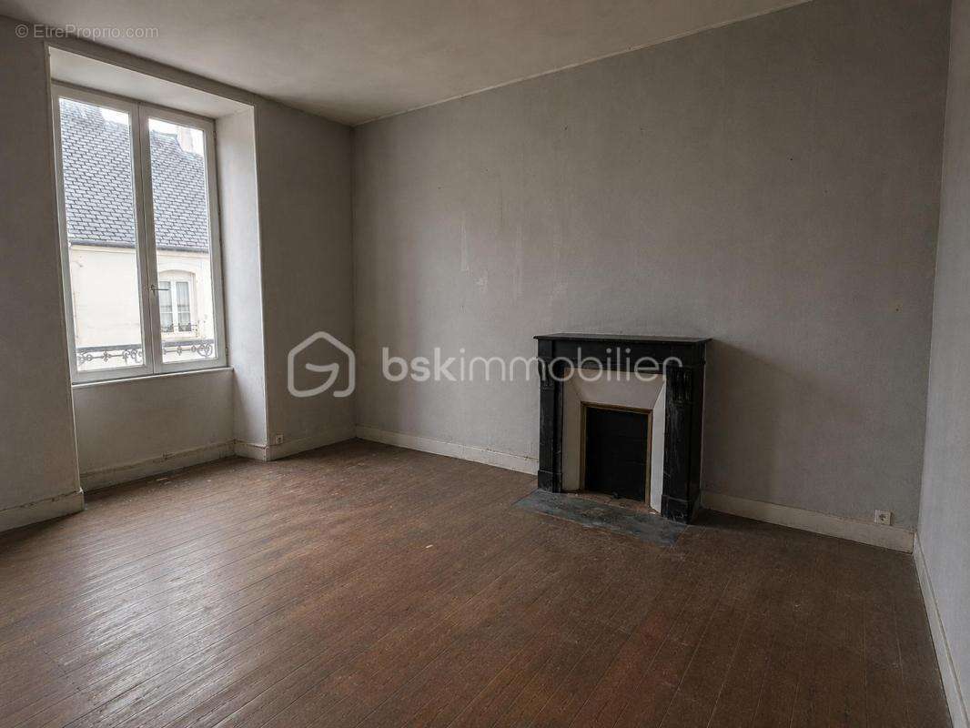 Appartement à ANGERVILLE