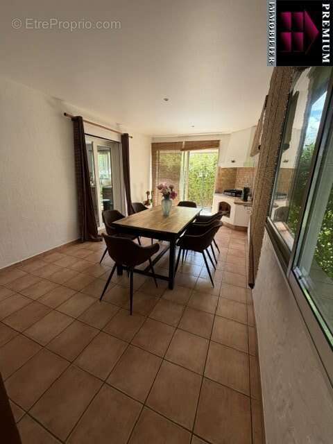 Villa 4 faces de type 6 de 242 m² piscine - photo 6