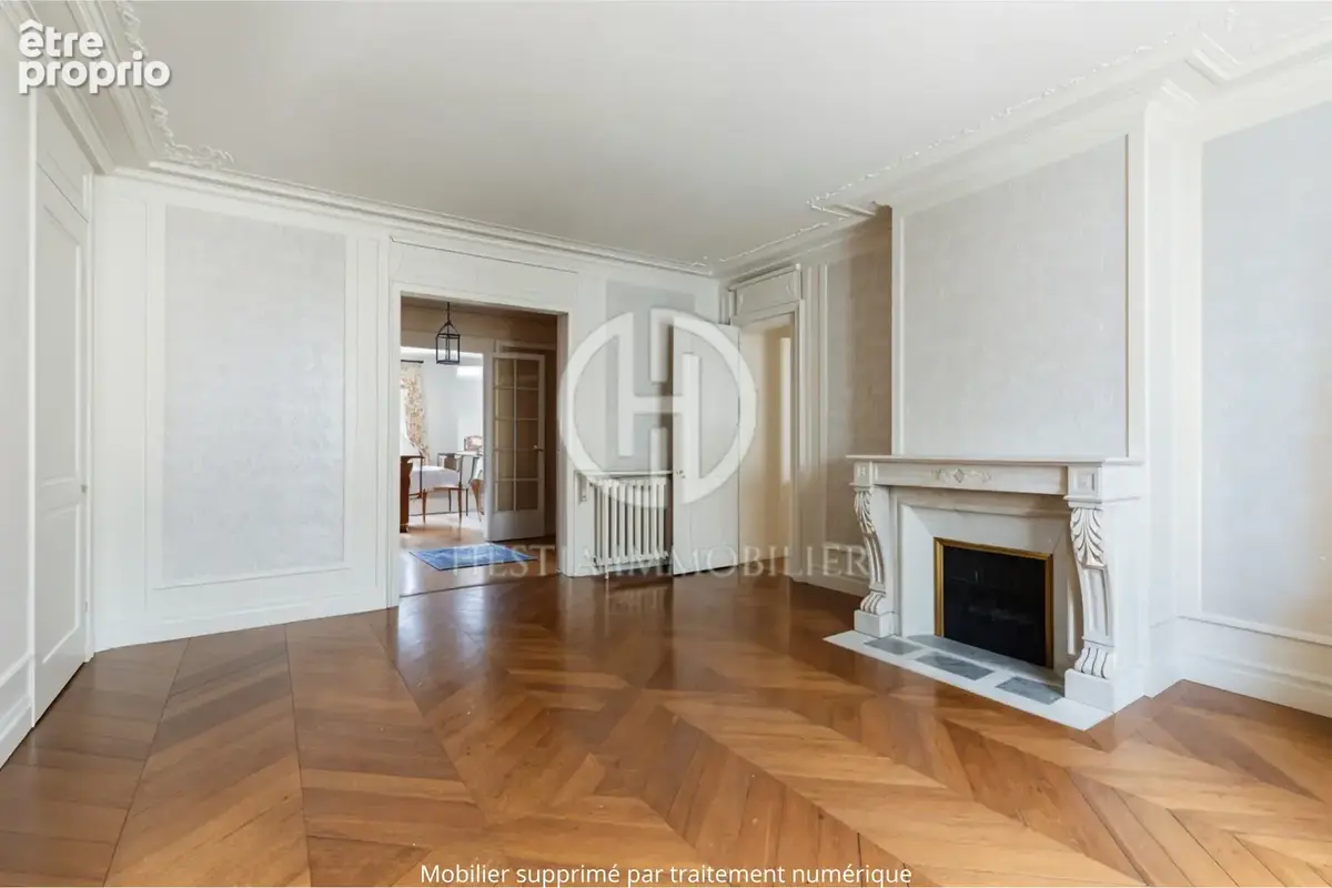 Appartement à PARIS-10E