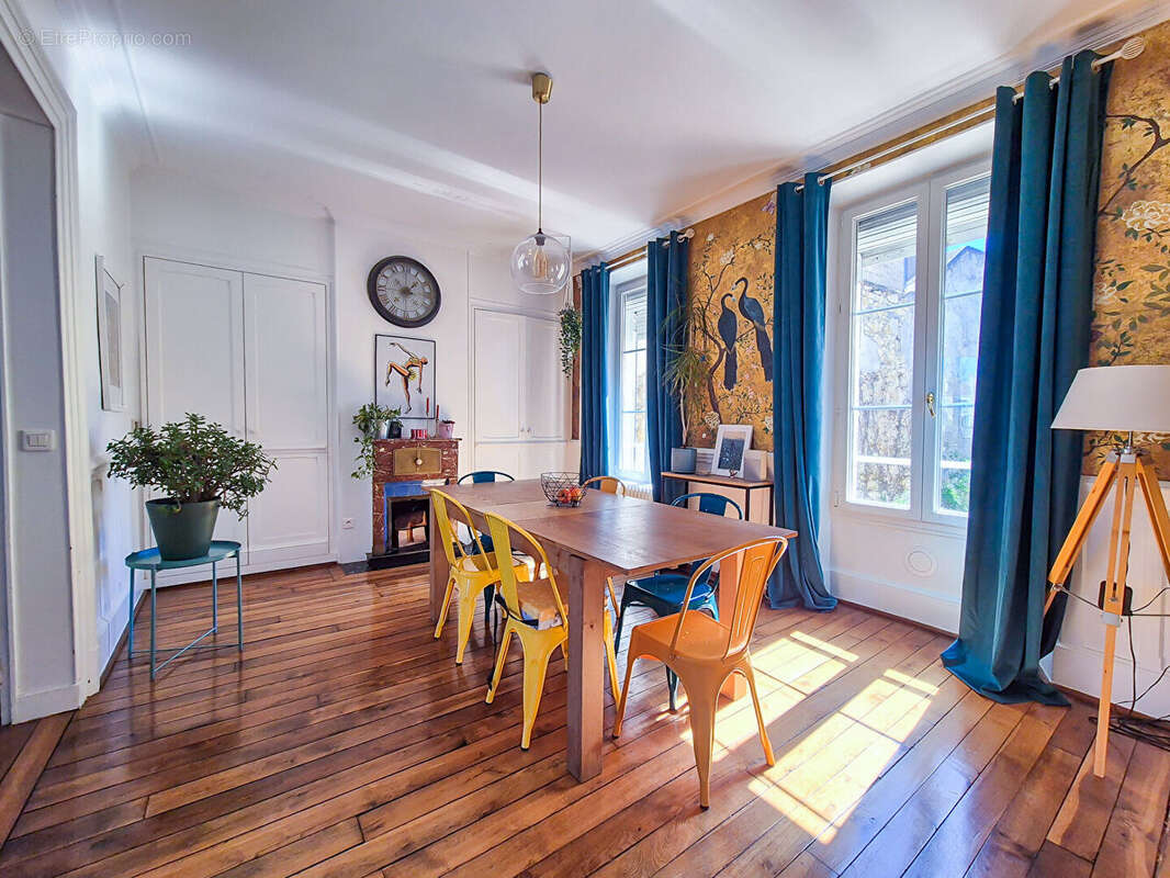 Maison à MELUN