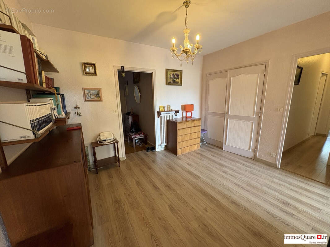 Appartement à FERNEY-VOLTAIRE