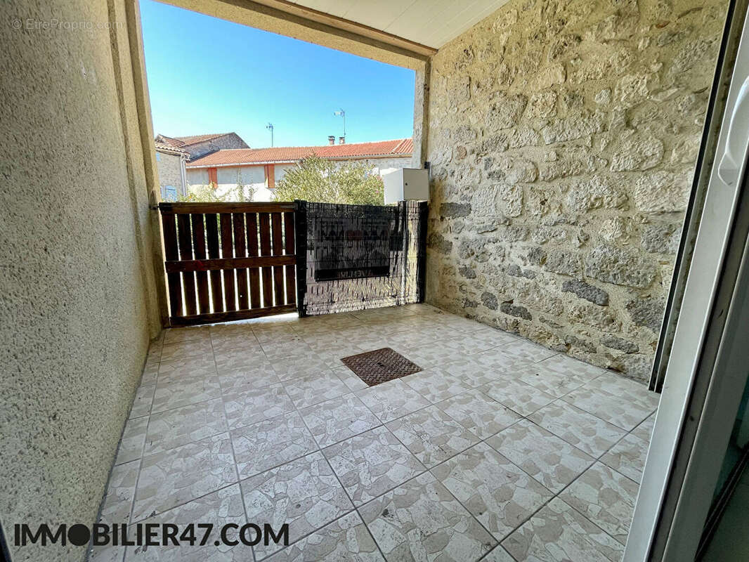 Maison à LUSIGNAN-PETIT