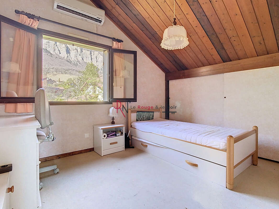 Maison à SAINT-ISMIER