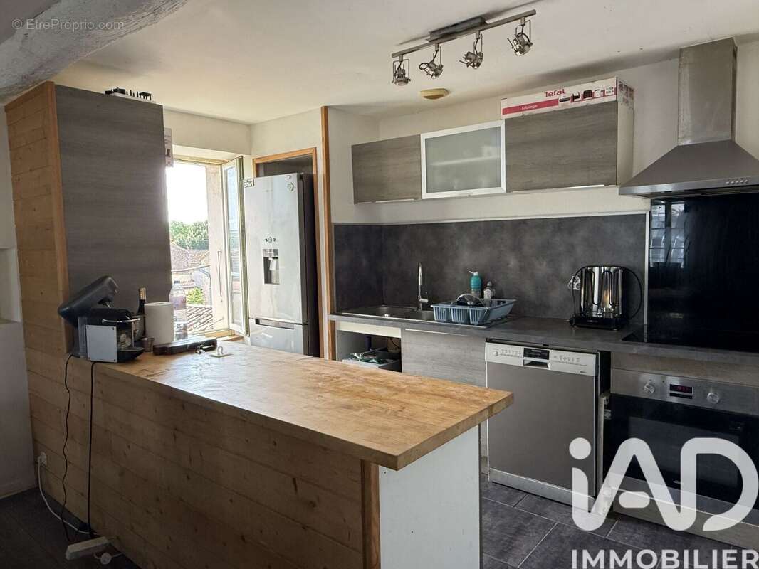 Photo 2 - Appartement à MAUZE-SUR-LE-MIGNON