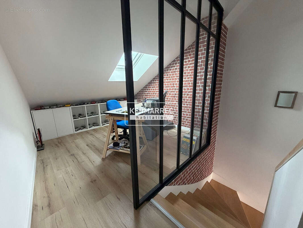 Appartement à LE RHEU