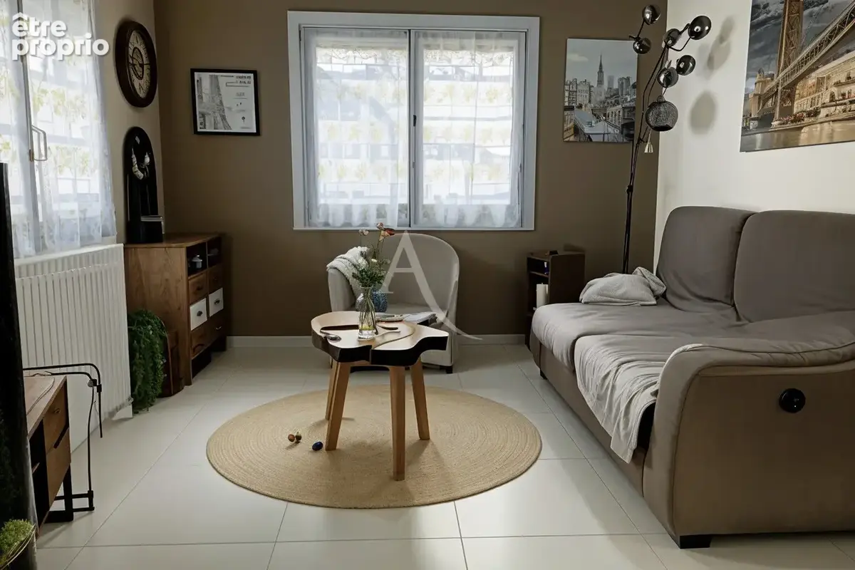 Exclusivité - Superbe maison familiale aux prestations soignées de 168 m² - photo 7