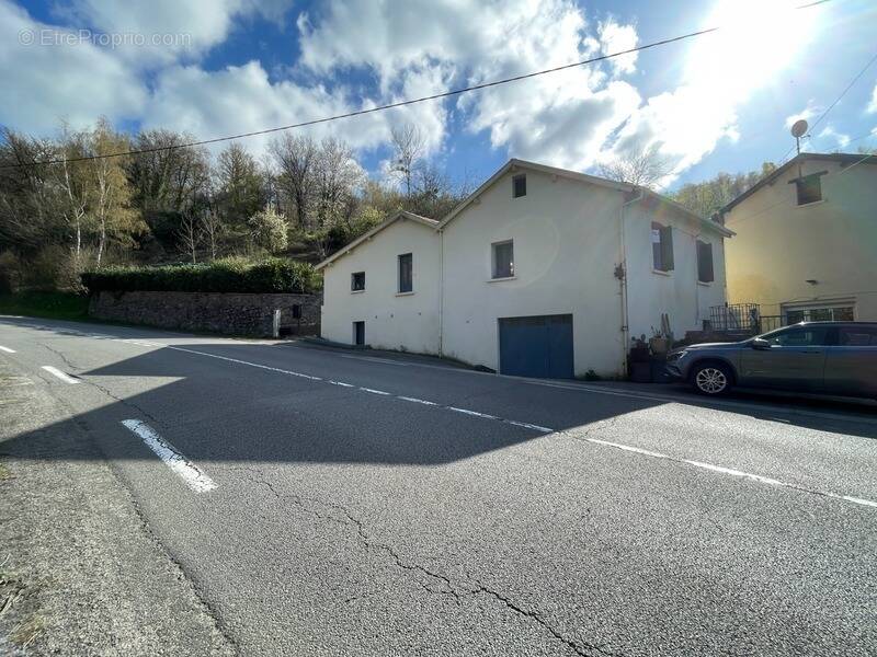 Maison à AUBIN