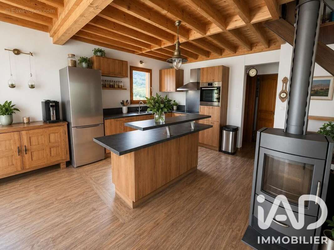 Maison 133 m² à Beuzeville  - photo 3