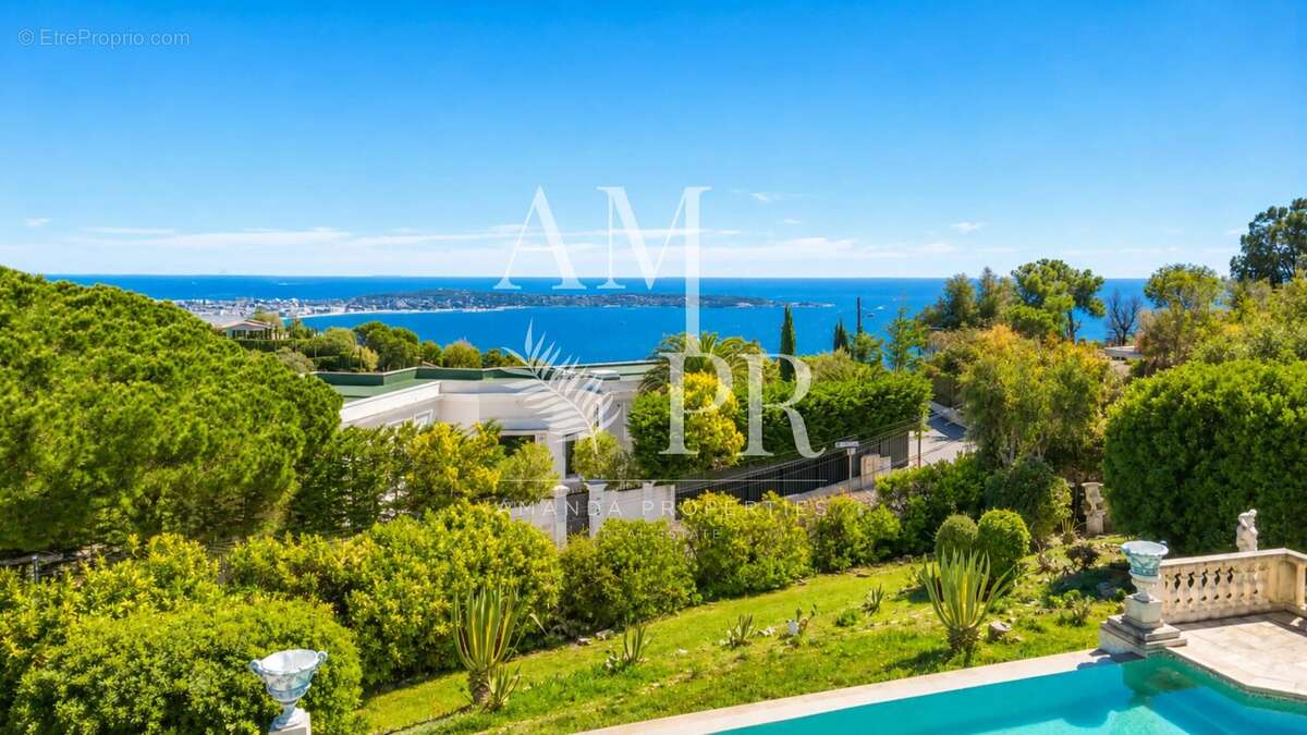 Maison à CANNES