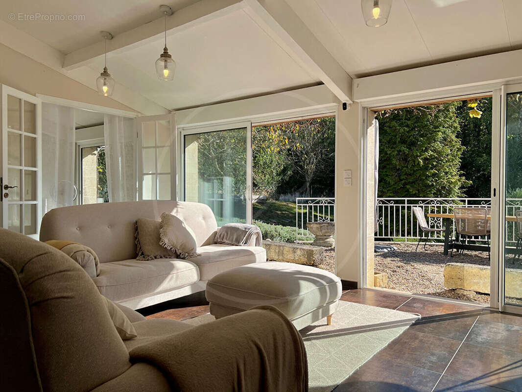 Maison à SAINT-EMILION