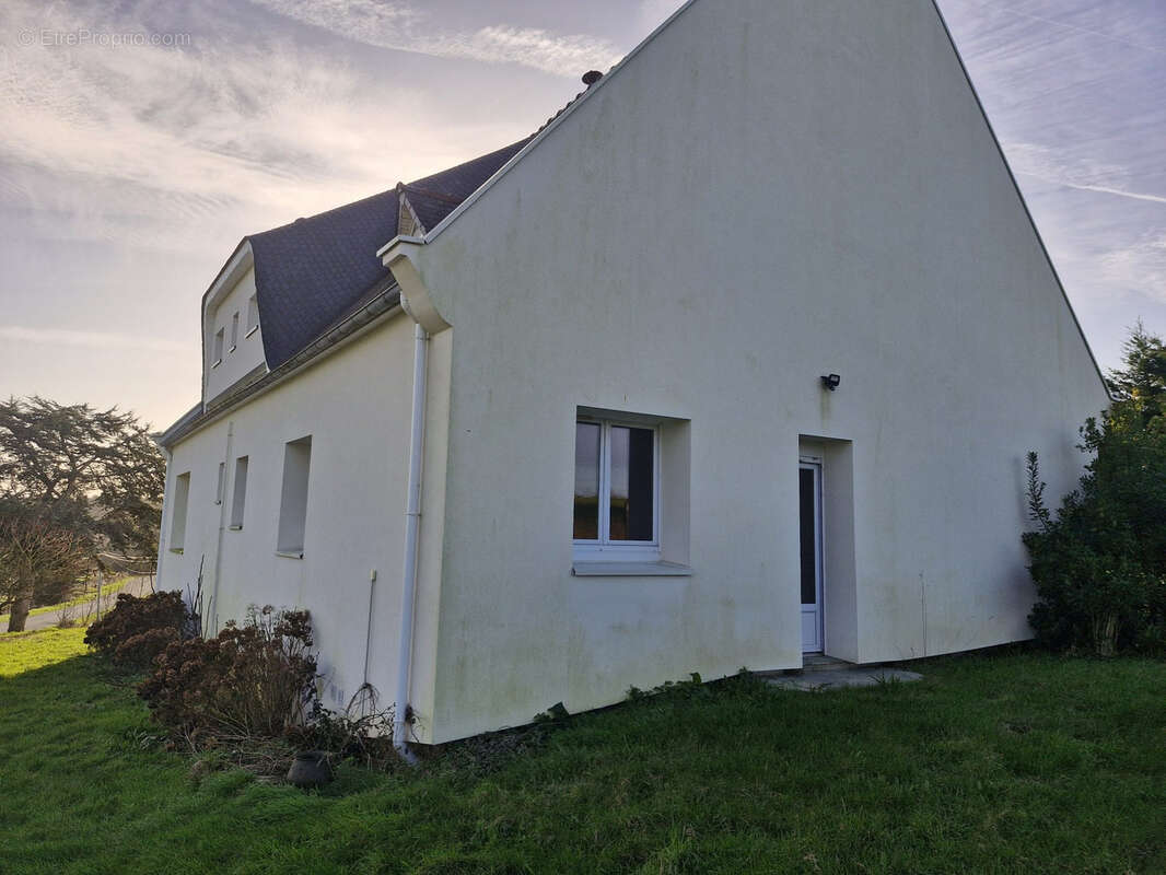 Maison à HILLION