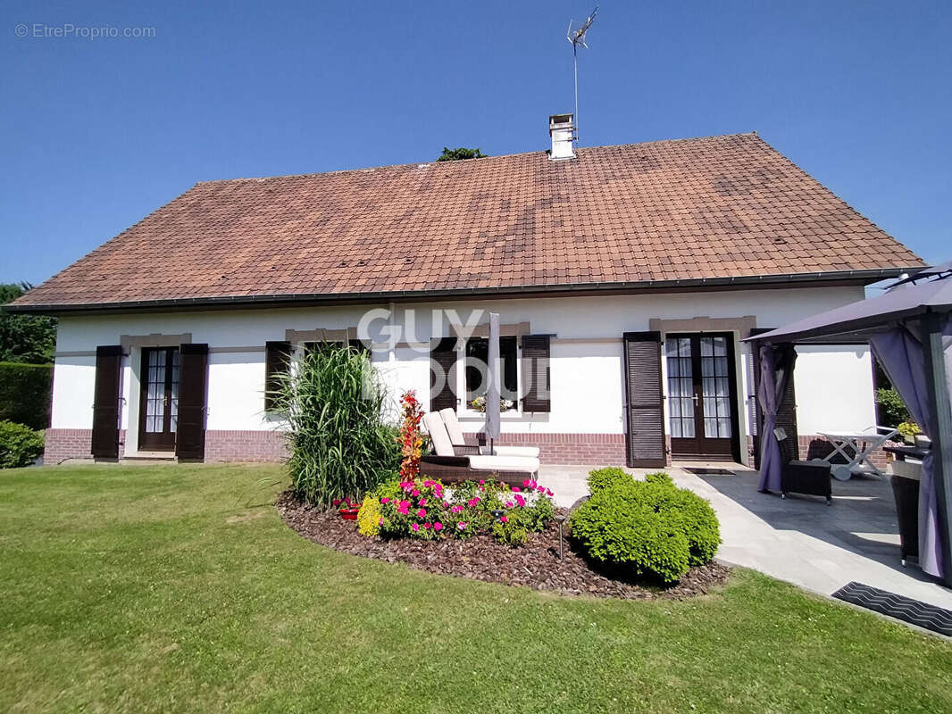 Maison à PERONNE