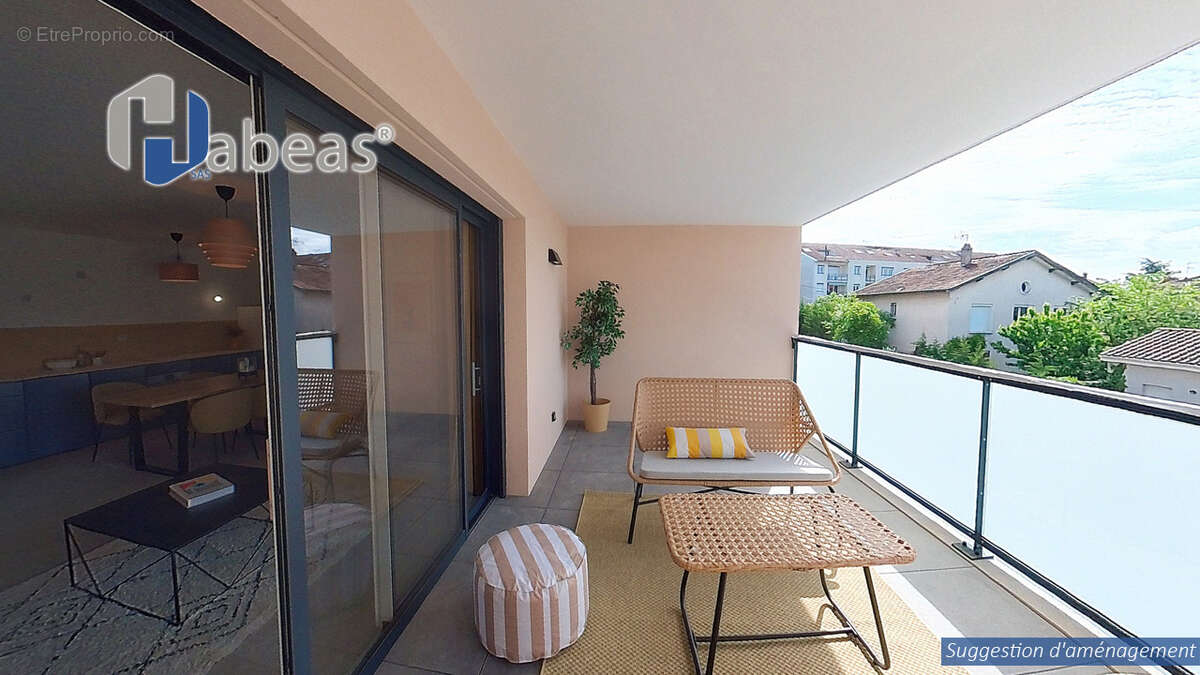 Appartement à CRAPONNE