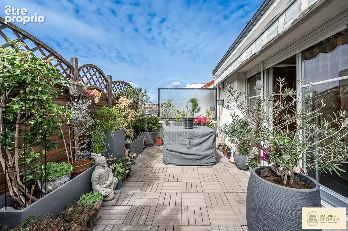 Appartement à HOUILLES