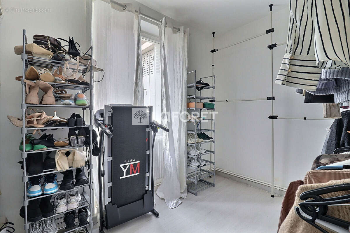 Appartement à L&#039;ILE-SAINT-DENIS