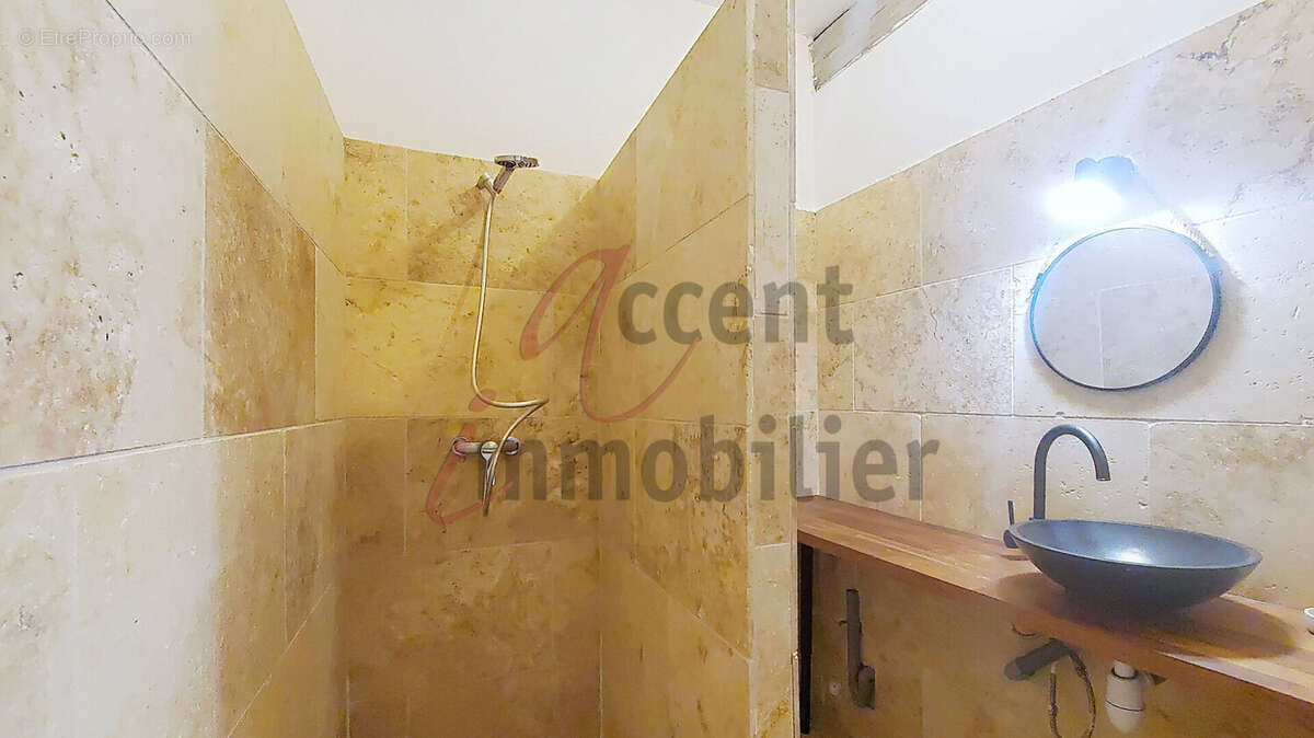 Appartement à NOVES