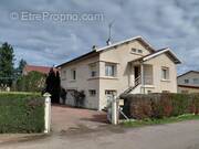 Photo 1 - Maison à POUILLY-SOUS-CHARLIEU