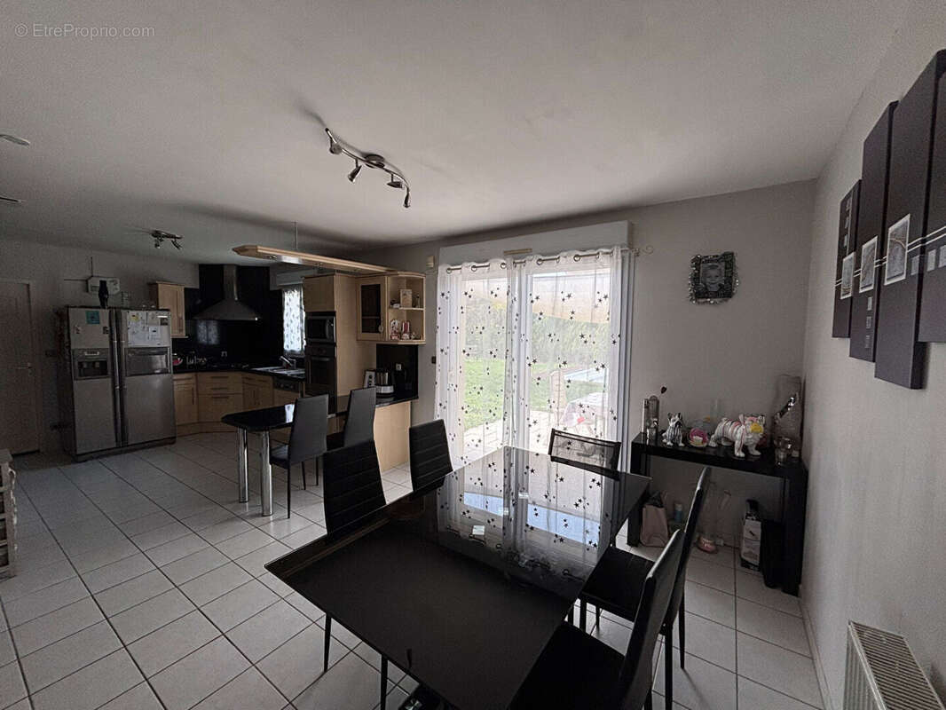 Maison à BALAN