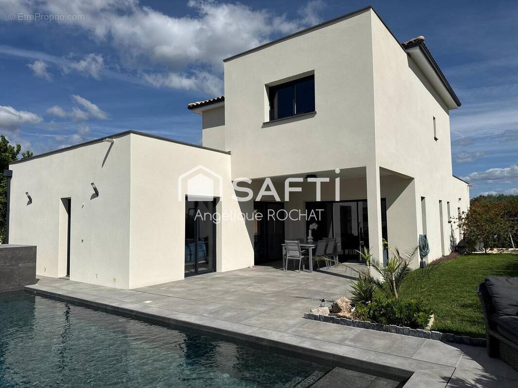 Photo 1 - Maison à SAINT-GENIES-DE-FONTEDIT