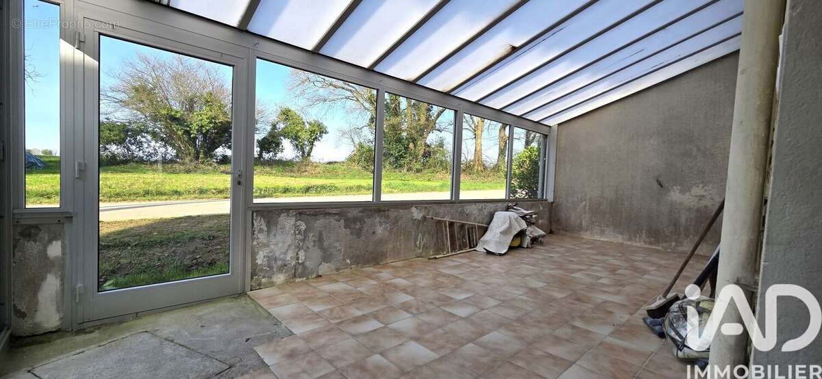Maison 104 m² à Larre  - photo 4
