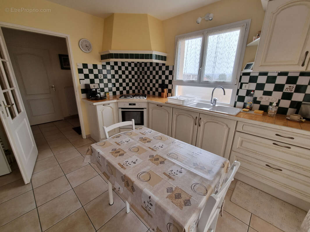 Maison à BELLERIVE-SUR-ALLIER