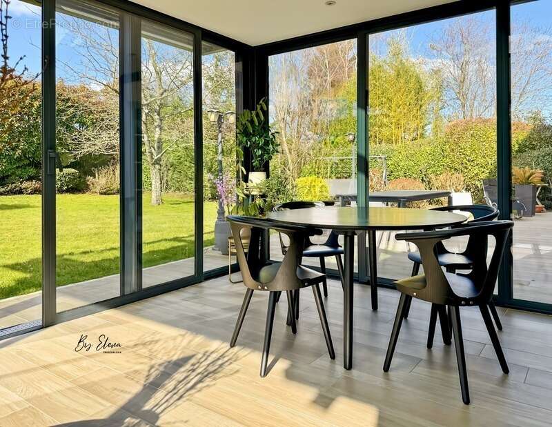 Maison à BUSSY-SAINT-GEORGES