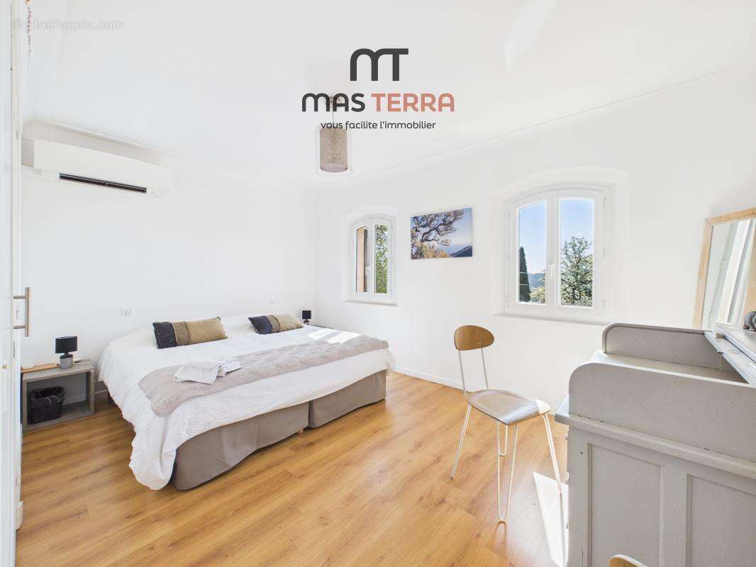 Maison à PEYMEINADE